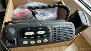 Motorola GM340 vysilacka, radiostanice