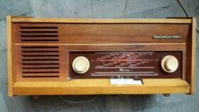 Retro rádio Tesla Bratislava Tosca 326A funkční