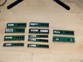 9x 2GB DDR2 / 9x 1 GB DDR2 / 6x 512MB DDR2 - otestované