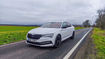 Škoda SUPERB Liftback III 3 2.0 TSI DSG SportLine tažné DPH