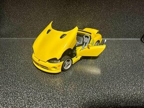 Dodge Viper 1/18