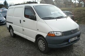 TOYOTA HIACE 2.5 D-4D