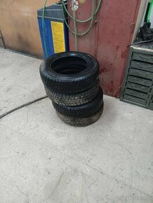 Prodám Pneumatiky zimní  165/70 R14