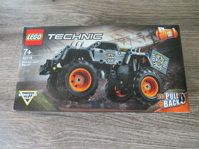 LEGO 42119 Monster Jam Max-D - 1