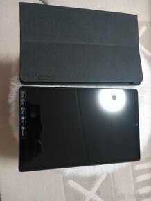 Tablet Lenovo jako nový + Original kryt