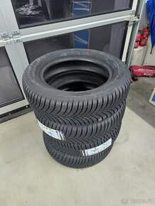 Celoroční pneumatiky Goodyear 4Seasons Gen-3 185/65 R15