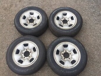 Suzuki Vitara kola 16”