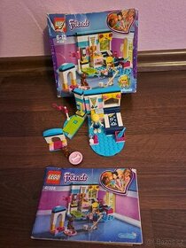 Lego friends 41328 Stephanie a její ložnice