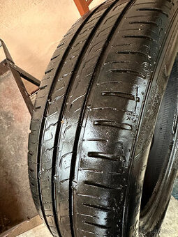 Letní pneu 175/65 R15, Barum.