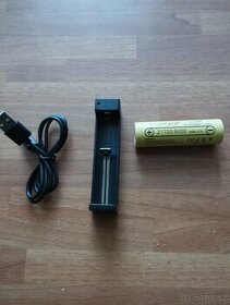 nabíječka + baterie 5000 mAh. Kompatibilní s Fenix Olight, L - 1