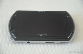 SONY PlayStation Portable GO 16GB