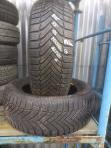 Zimni 215/55/16 2× Michelin 7,5mm