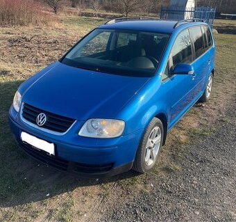 VW Touran 2.0 TDi, 103 kW