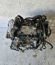 TOYOTA RAV4 IV 13- 2.0 BENZYN 3ZR Komplet Motor - 1