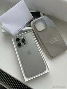 iPhone 15 Pro 256GB Natural Titan