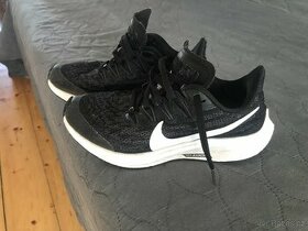 Dětské /bezecke boty, Nike Air Zoom Pegasus velikost 33,5