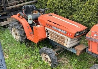 Japonský malotraktor Kubota ZB1200, motor diesel