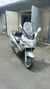 Piaggio x9 250 evolution 2006 15.5kw (20 000kč) - 1