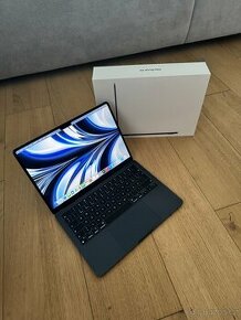 MacBook Air 13” M2 256GB Midnight