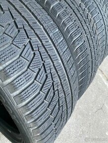 Hankook Winter 225/50 R18 99V - 1