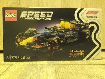 Lego formule 1 77243