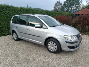 VW TOURAN