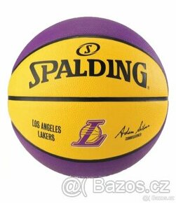 Basketbalový míč Lakers