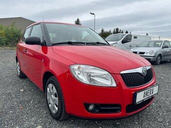 Škoda Fabia II 1.4 16V , 111 tis km, 1.Majitel, ČR