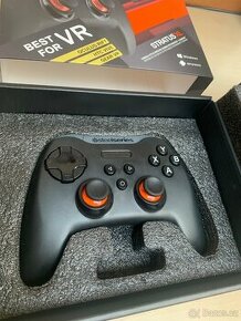 Steel series Stratus XL gamepad