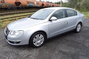 Volkswagen Passat 2,0FSi HIGHLINE,PR.SERVIS