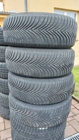 Pneu zimní, 4 kusy, rozměr 215/60/16, 99H, zn. MICHELIN