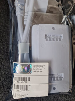 Ubiquiti U-POE-at - Gigabitový PoE injektor, 802.3at, 30W