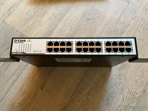 24 portů Gbit switch D-Link - 1