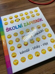 Školní zápisník se smajlíky - kalendář, taháky a vtipy - 1