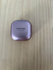 Bezdrátová sluchátka Samsung Galaxy bronz Buds