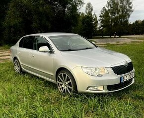 Škoda Superb Elegance 2.0 TDI 125kw common rail rok 2009 - - 1