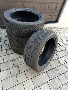 245/45 R19 Zimní pneu Hankook - 1