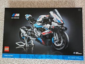 LEGO Technic 42130 - BMW M 1000 RR