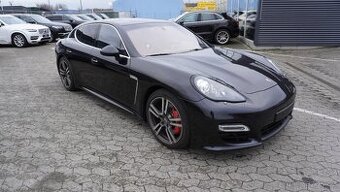 Porsche Panamera Turbo 4.8 V8,500Ps 4x4/Chrono Paket/CZ