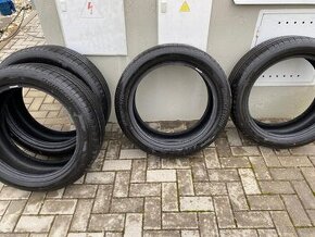 Letní pneu R20 BRIDGESTONE Turanza ECO 235/50 R20 100T