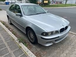 náhradní díly z BMW e39 525tds 525d 530d 540i - různé barvy