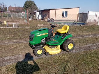 Prodám sekací traktor JohnDeere L107 - 1