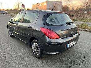 Peugeot 308 1.4 70kW •rok výroby 2010•Najeto 262tis/km•