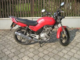 YAMAHA YBR 125