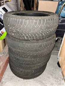 Pneu 205/55 R16