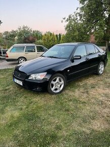 Lexus IS200 Manual