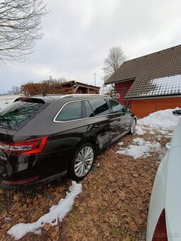 Škoda Superb III combi  2.0 / 140 KW