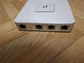 Ubiquiti UniFi Security Gateway