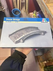 Italeri NO. 6128 Stone bridge