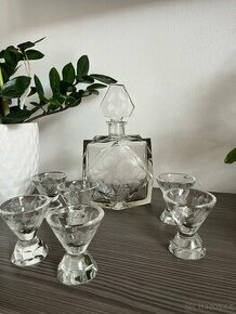 Broušená karafa, skleničky panáky retro vintage, likérová - 1